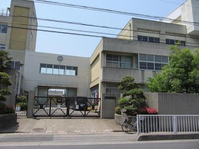 Primary school. Tozukahigashi up to elementary school (elementary school) 343m