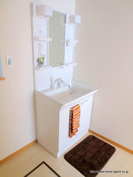 Wash basin, toilet. Washbasins things put a lot