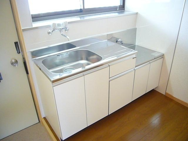 Kitchen. It is still a two-necked in the self-catering. 