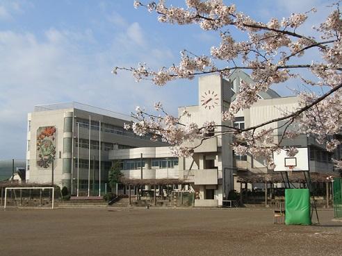 Junior high school. 1373m until Kawaguchi Municipal Angyo junior high school