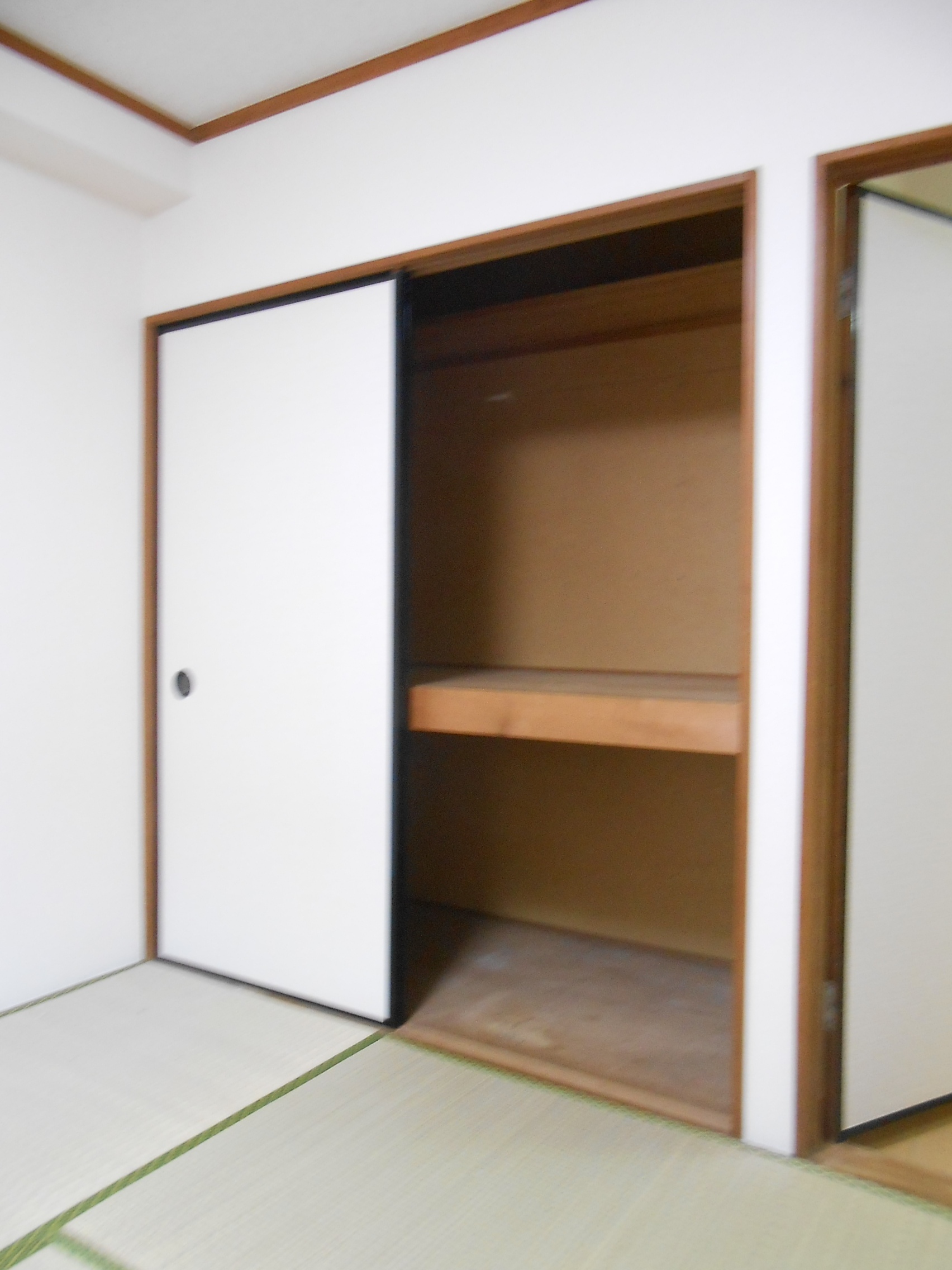 Receipt. Closet of Japanese-style room