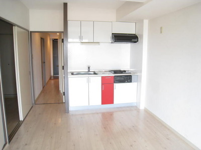 Kitchen. Easy-to-use living