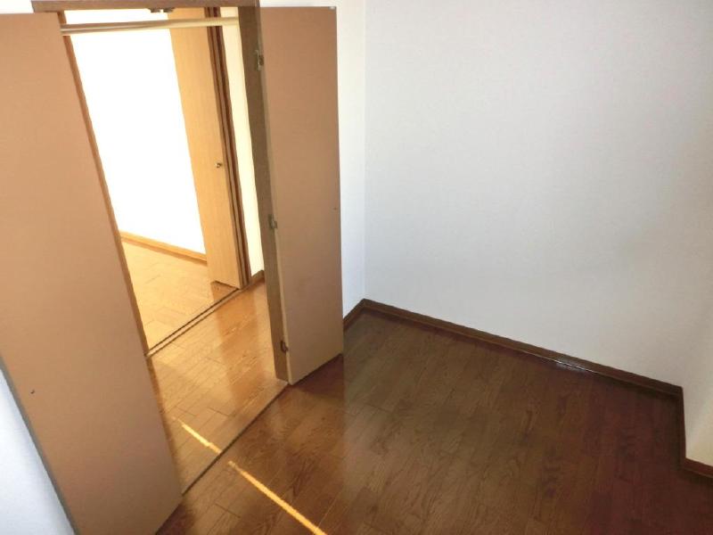 Receipt. It has become a closet of the walk-through.