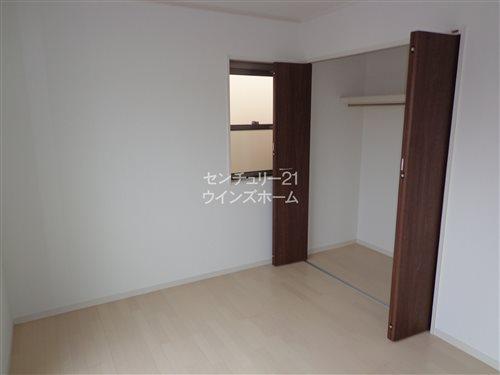 Other. Second floor 6 Pledge Western-style