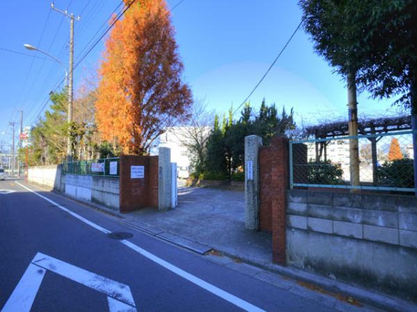 Junior high school. 353m until Kawaguchi Municipal Motogo junior high school