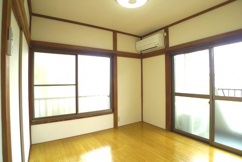 Other room space. Western-style 4.5 Pledge