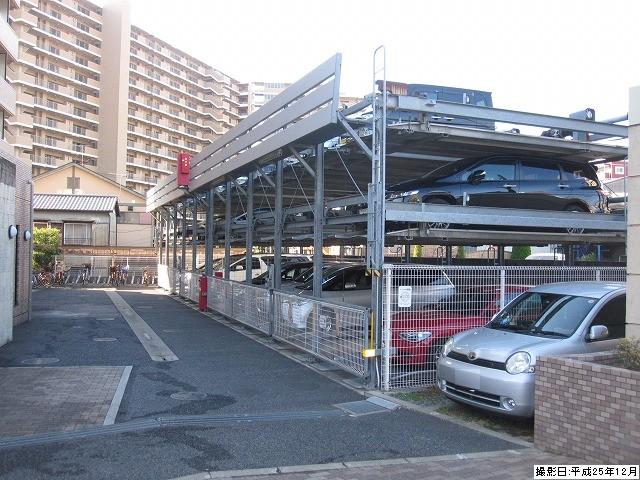 Parking lot. Common areas
