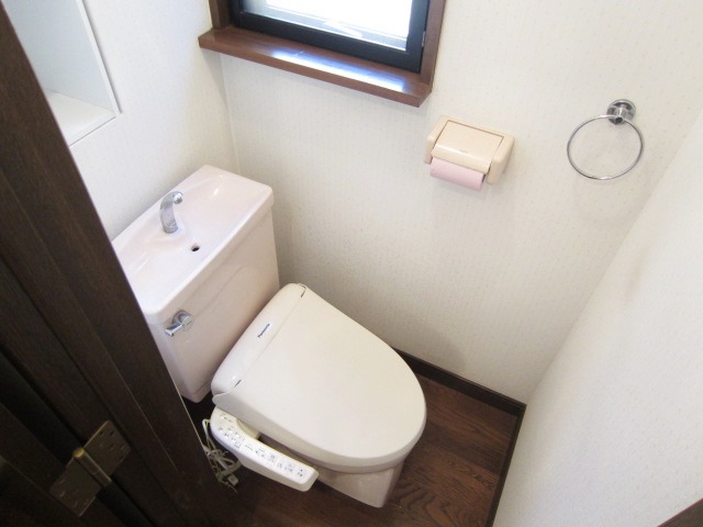 Toilet. Washlet Installed