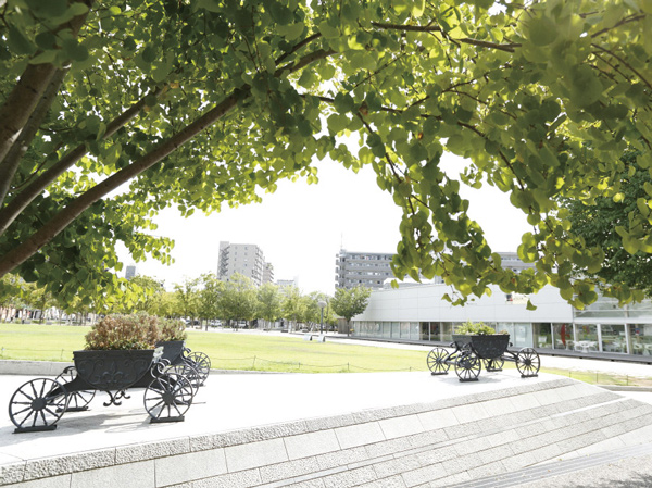 Surrounding environment. Art Park Namikimoto the town park (about 440m ・ 6-minute walk)