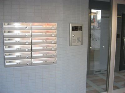 Entrance. We have auto-lock equipped.