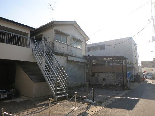 Local land photo. Local (12 May 2013) Shooting