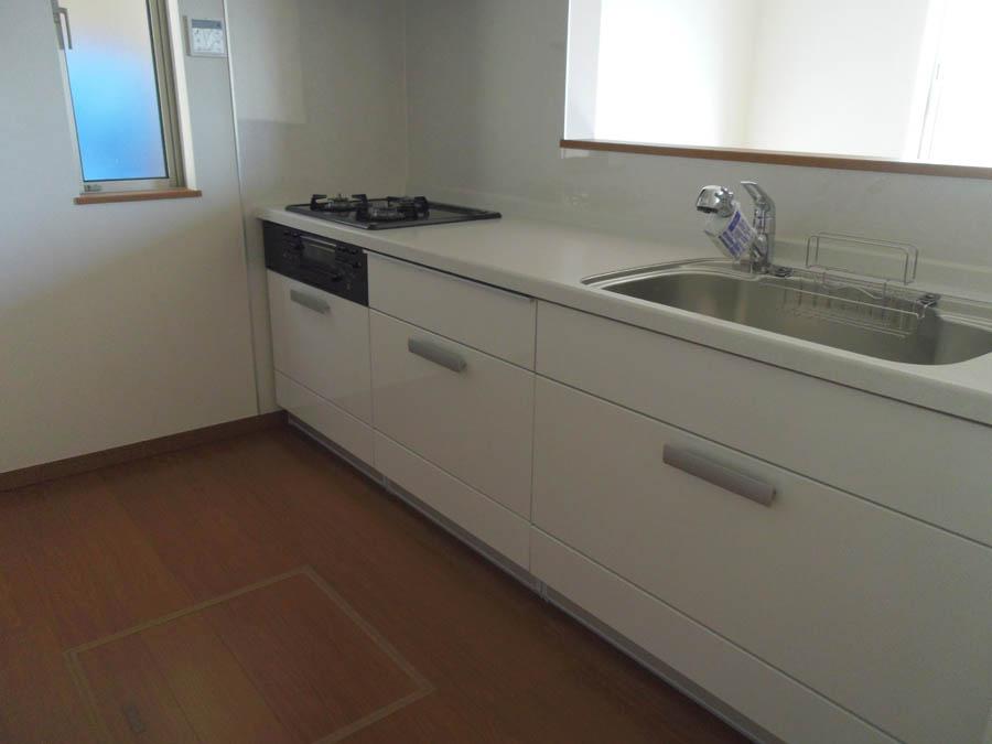 Kitchen. anytime, anywhere. To have received your contact can guide you ready within 30 minutes, We are ready at all times