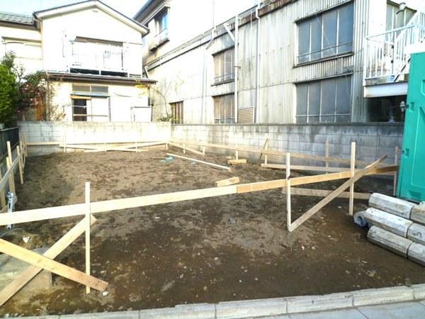 Local appearance photo