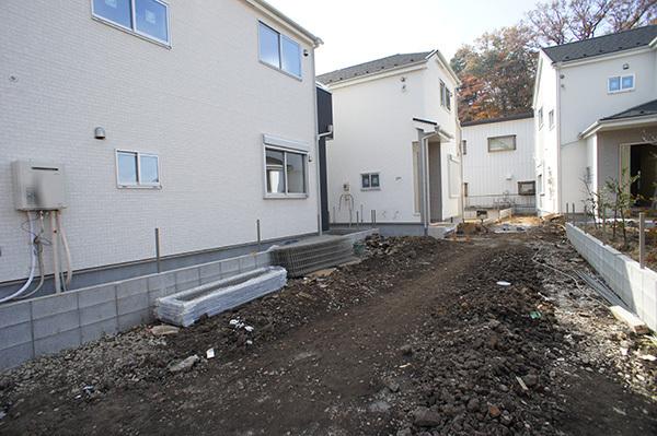 Local appearance photo. Also increases smile of your family, Bright south-facing house 2013 / 11 / 28 shooting