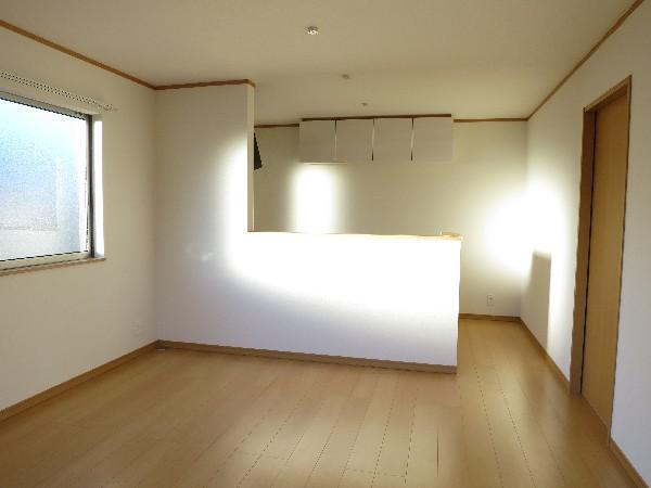 Living. Detached interior introspection Pictures - living bright living-dining space.