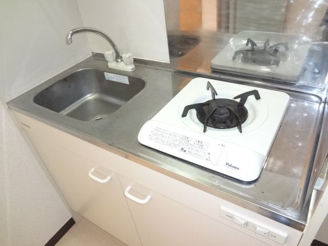 Kitchen. Clothes also enter a lot of closet storage