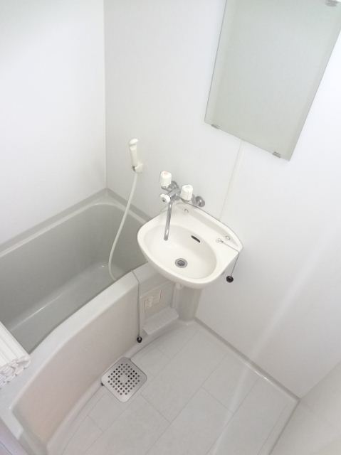 Bath. Air conditioning, Rooms are also equipped with lighting equipment