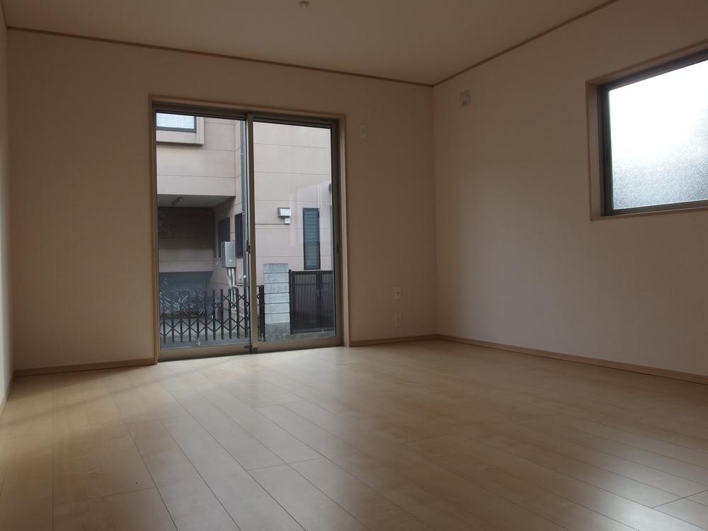 Living. Indoor (11 May 2013) Shooting 6 Building