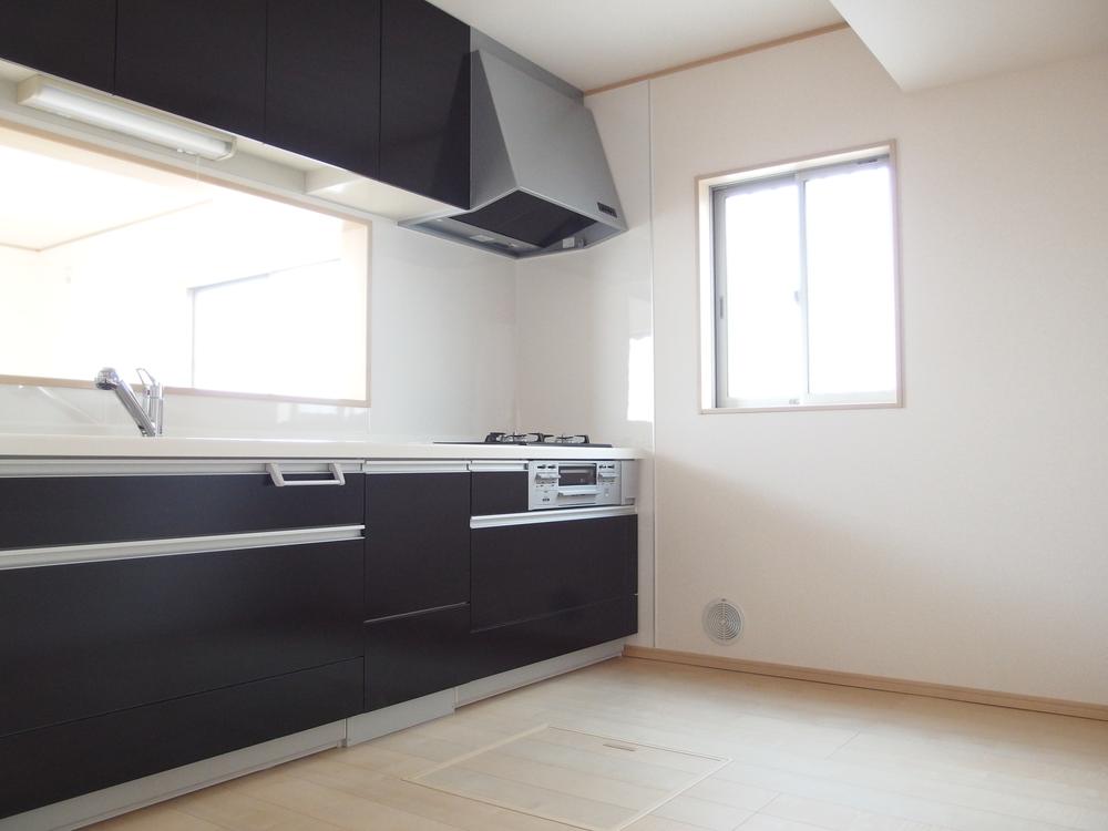 Kitchen. Indoor (11 May 2013) Shooting 6 Building