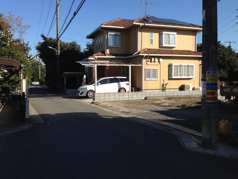 Local photos, including front road. Local (12 May 2013) Shooting