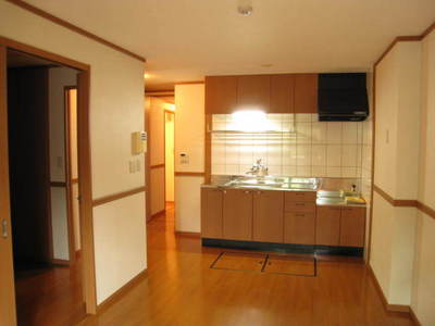 Living and room. Ming Karui living facing the balcony