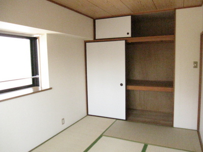 Receipt. Upper closet is also likely storage capacity if there!