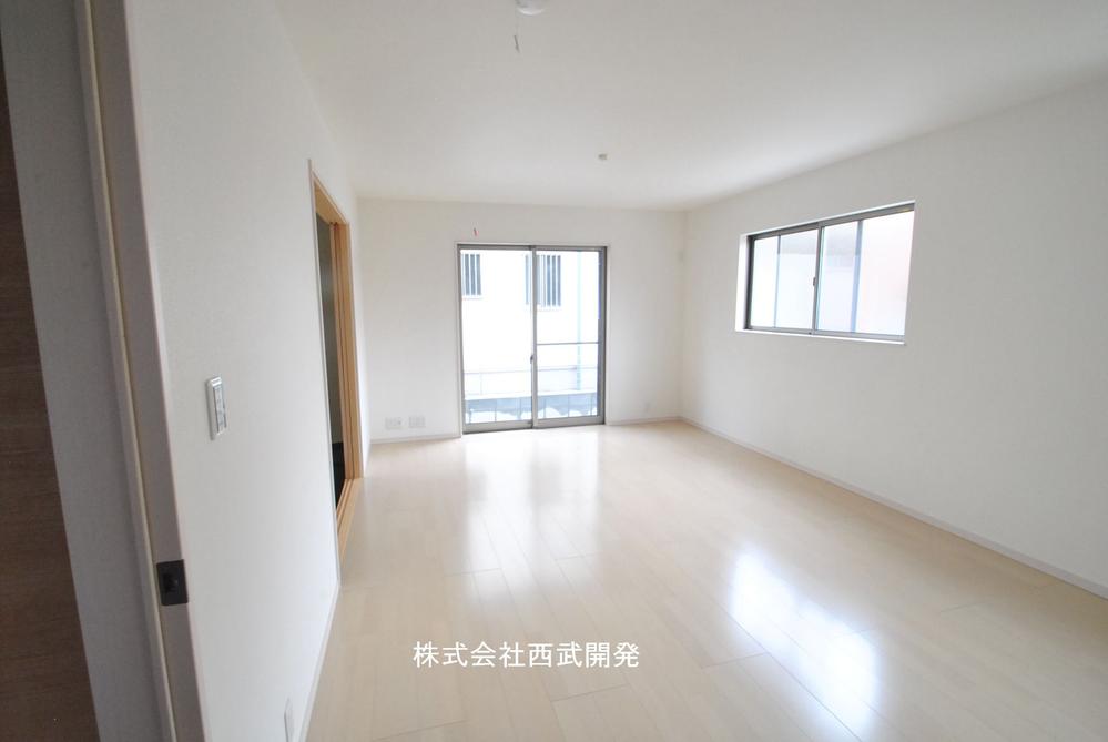 Living. Indoor (11 May 2013) Shooting