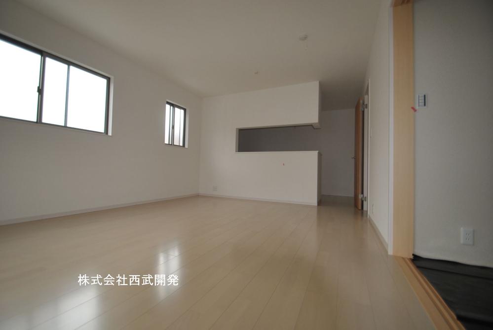 Living. Indoor (11 May 2013) Shooting