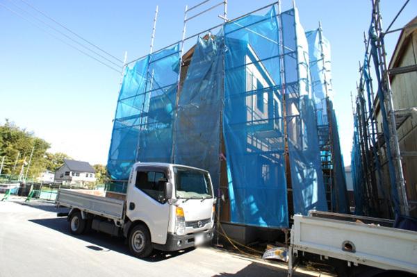 Local appearance photo. A Building