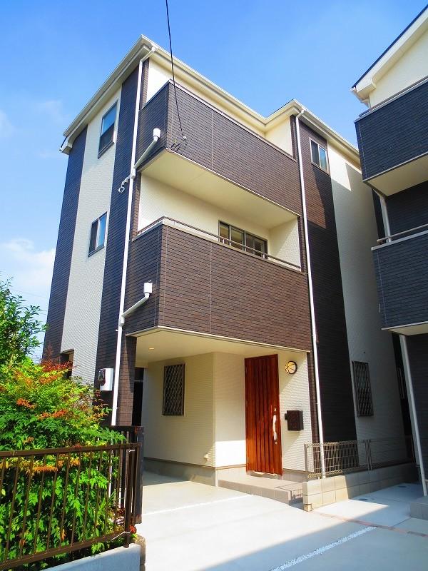 Local appearance photo. Local (August 2013) Shooting