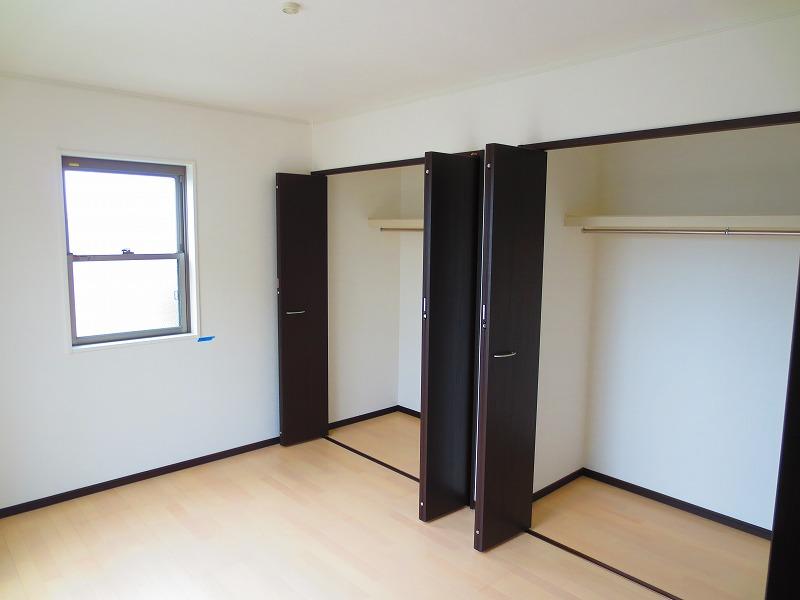 Non-living room. Local (August 2013) Shooting