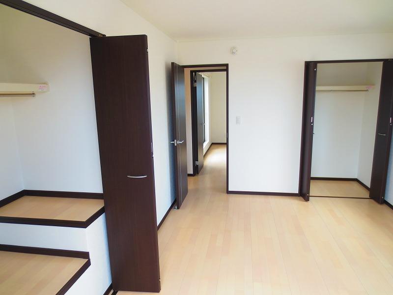 Non-living room. Local (August 2013) Shooting