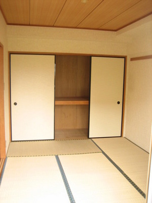 Living and room. With storage of the Japanese-style room