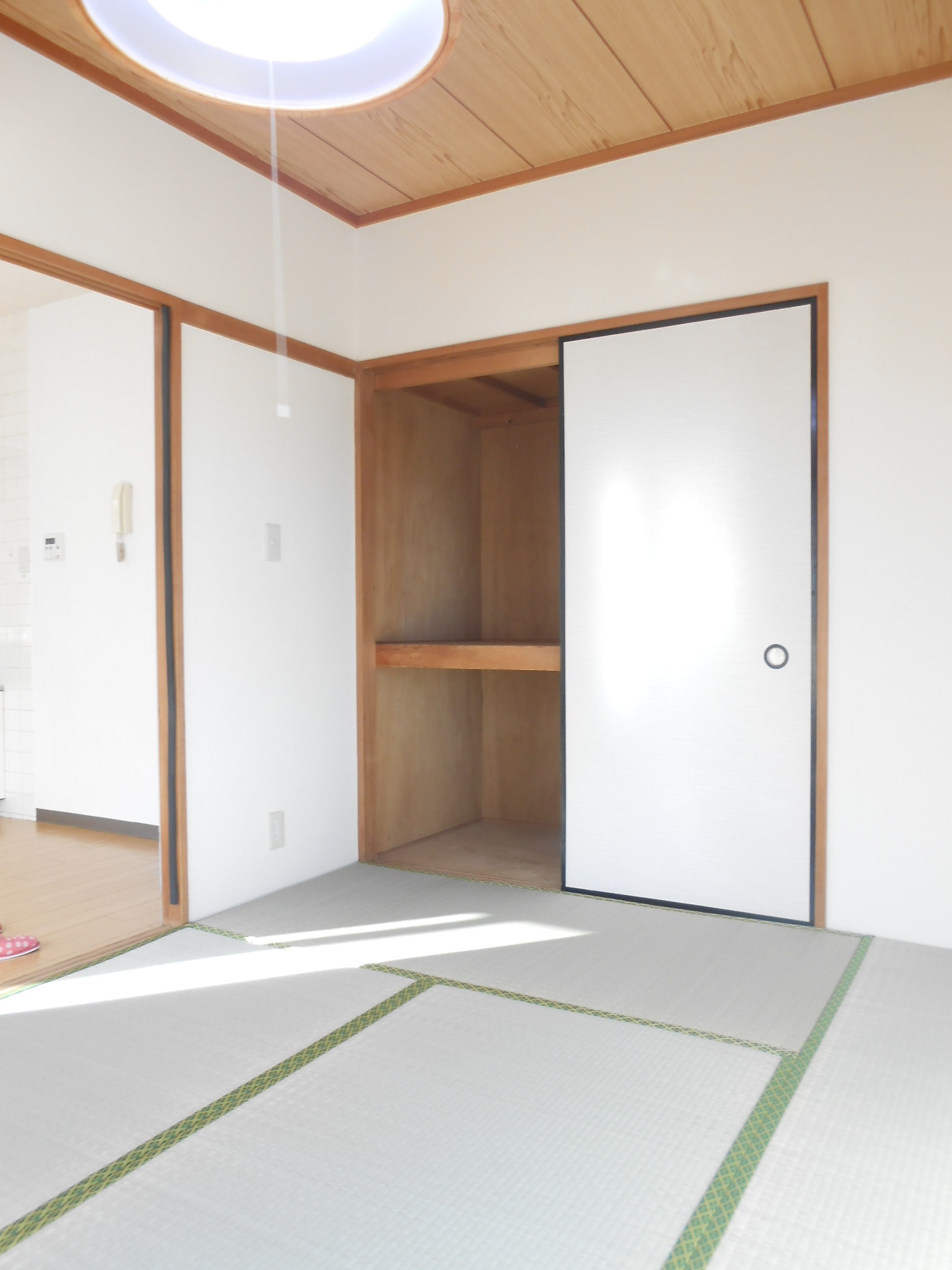 Receipt. Closet of Japanese-style room