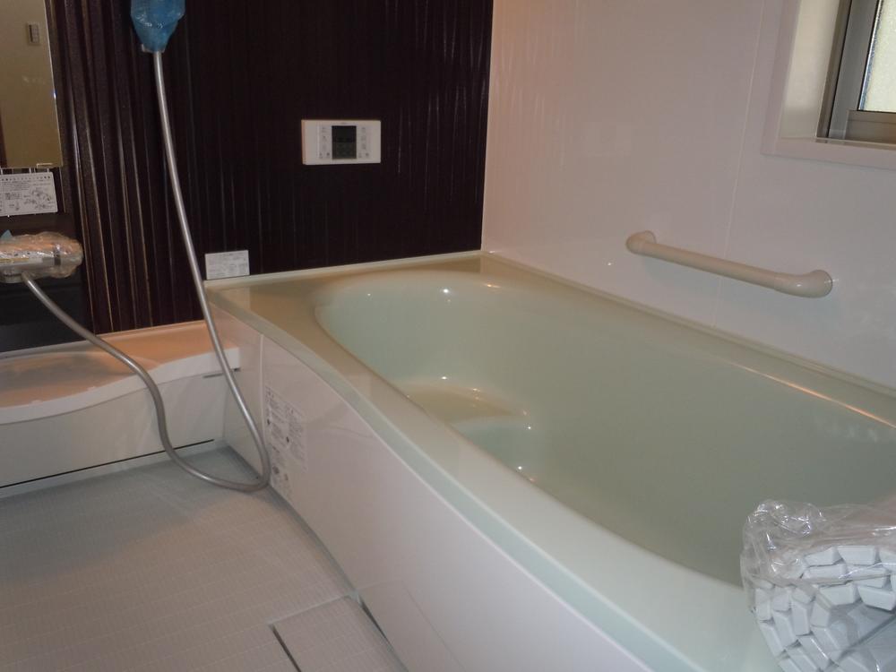 Bathroom. Indoor (September 2013) Shooting