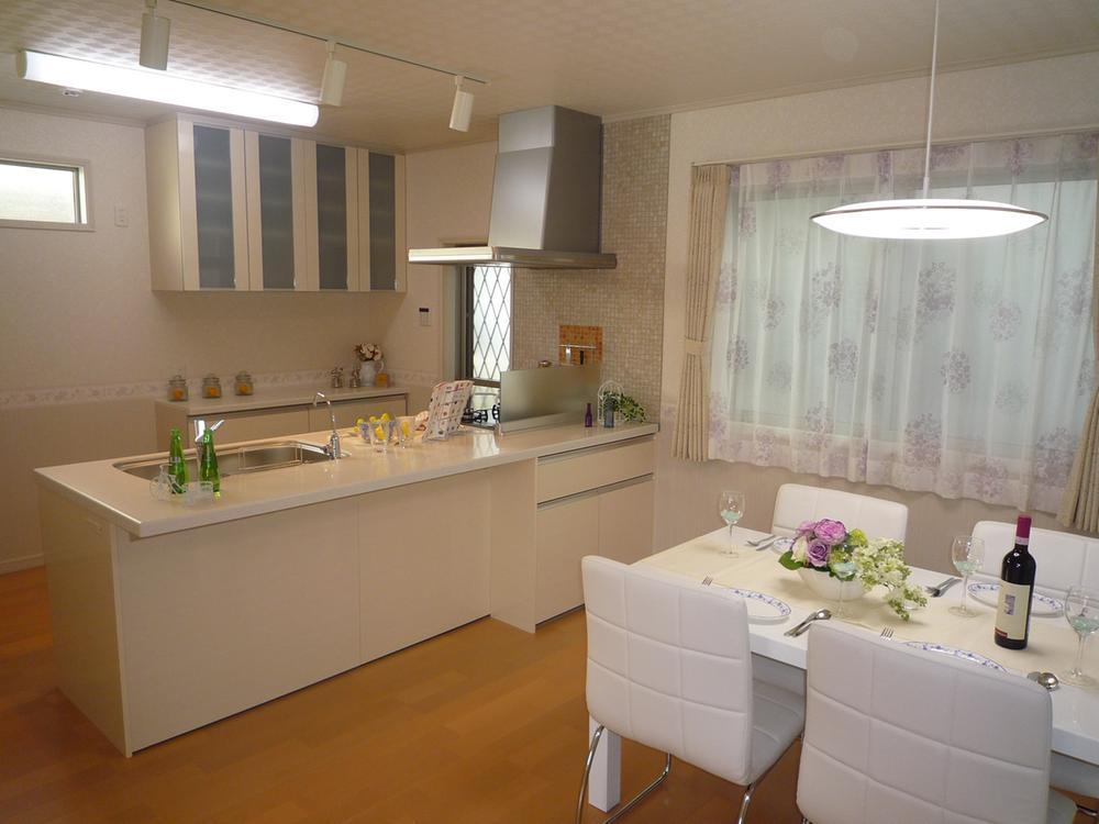 Living. You have to place the furniture to 4 Building model house LDK. Guests preview while the image of a real life. 