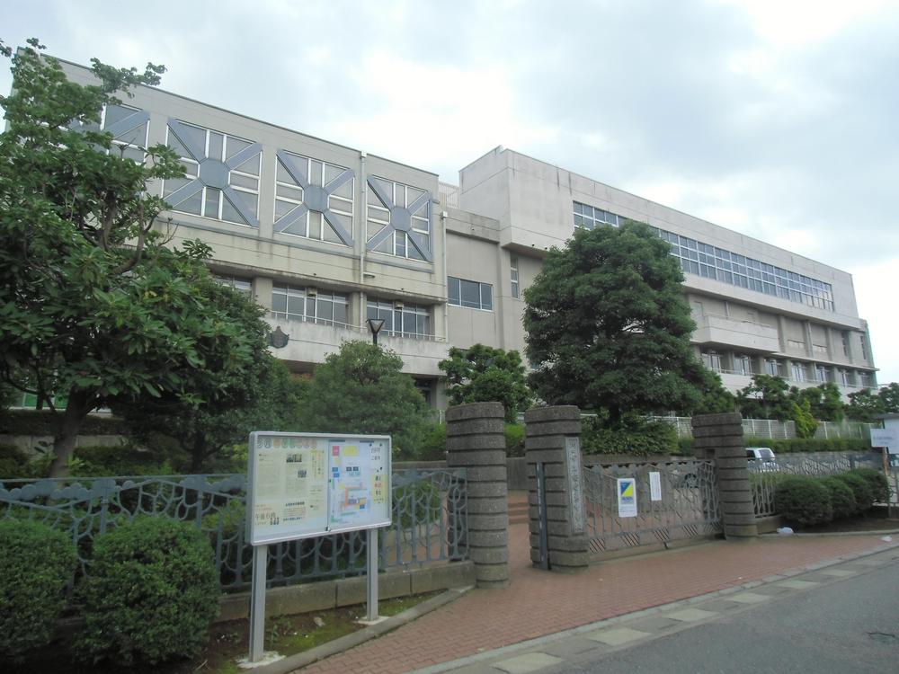 Primary school. 315m until Kawaguchi Municipal Angyo Higashi Elementary School