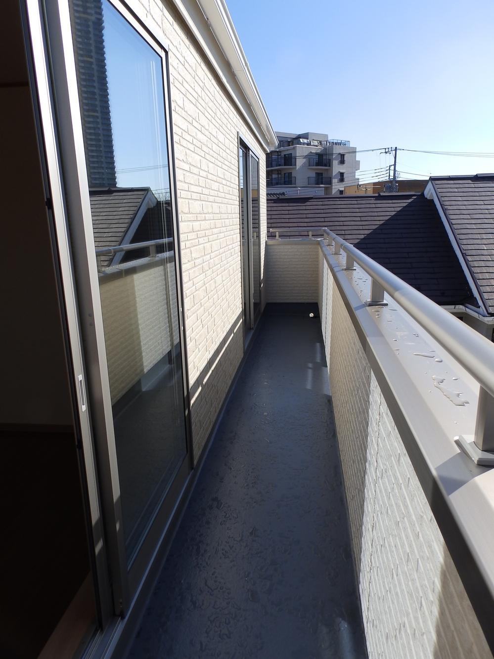 Balcony. Local (12 May 2013) Shooting