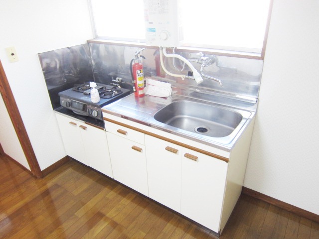 Kitchen. Gas stove is Installed