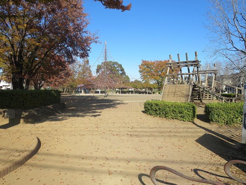 park. 359m until Angyodewa park