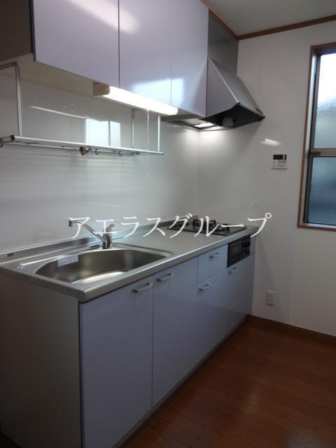 Kitchen. Also spread the width of the dishes in a convenient two-burner stove