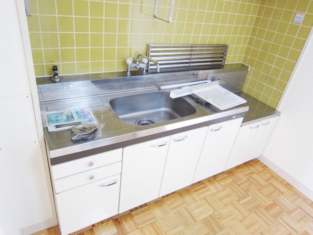 Kitchen. Separate reference is a picture