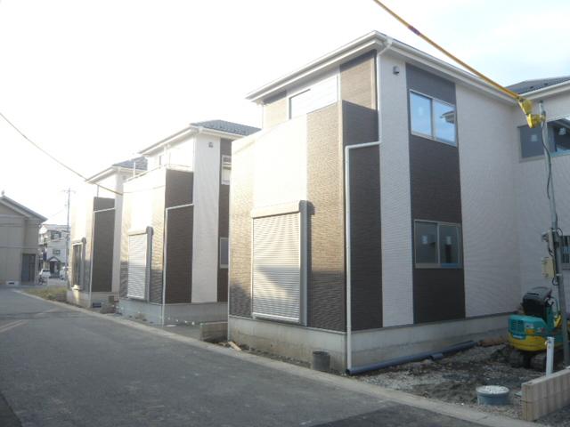 Local photos, including front road