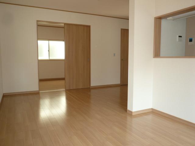 Same specifications photos (living). ( 1 Building) same specification