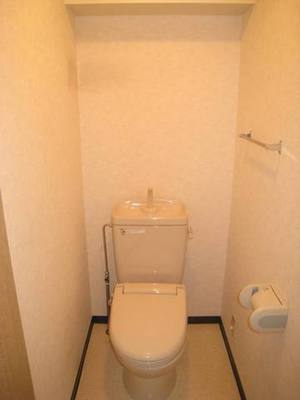 Toilet. Washlet installation Allowed