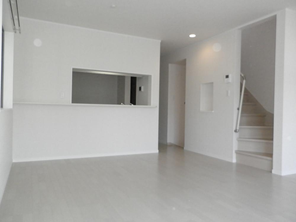 Living. Indoor (12 May 2013) Shooting