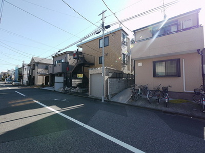 Other. Until the other (Other) 10m