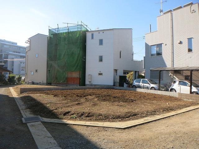 Local land photo. Local (11 May 2013) Shooting