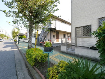 Other. 10m until the appearance (Other)