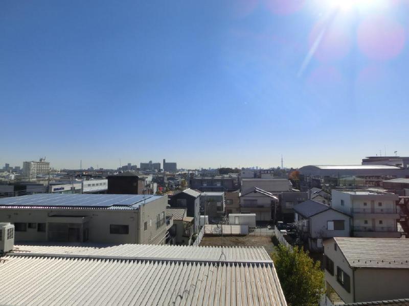 Other. Sky tree in the lower right back photo